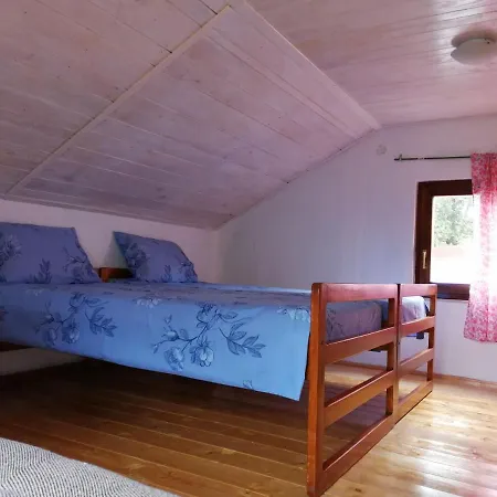 Lorena Apartman
